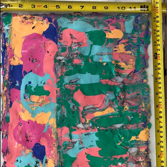 Acrylic Paint Pour Skin, colorful, flexible craft - Picture 1 of 8